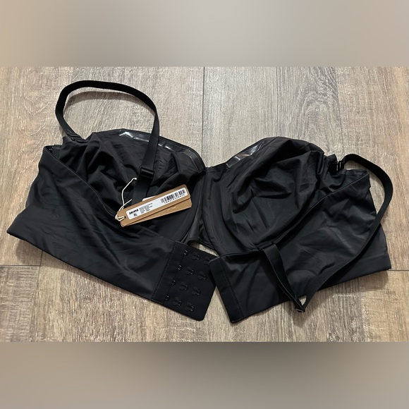 SKIMS Smoothing Intimates Strapless Bra Onyx 46DDD (F)  CUSHIONED UNDERWIRE  NWT - Picture 6 of 6